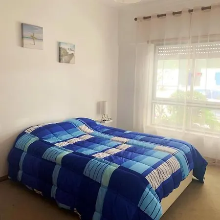 Spacious In With Sea View * Nazaré
