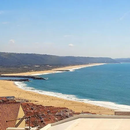 Spacious In With Sea View * Nazaré