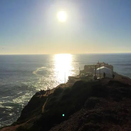 Spacious In With Sea View Lejlighed Nazaré
