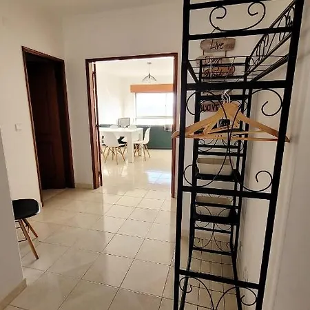 Lejlighed Spacious In With Sea View Nazaré
